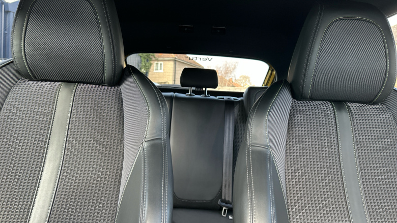 Peugeot 208 1.2 PureTech 130 GT 5dr EAT8 Petrol Hatchback